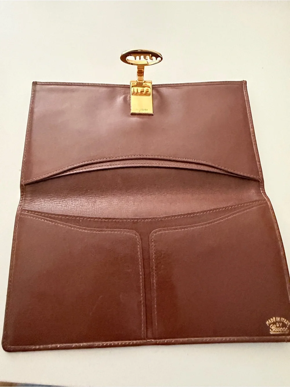 Gucci Brown Vintage GG Monogram Continental Wallet with Gold Accent - Picture 2 of 15